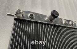 Radiateur en alliage adapté pour Jaguar XK8 QDV QEV 4.0L/4.2L AUTO 1997-2006 Tout en aluminium