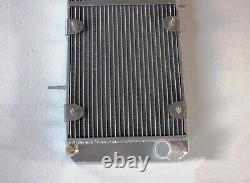 Radiateur en alliage compatible avec Fiat X1/9 Bertone X1/9 Lancia Scorpion et Montecarlo 1973-89